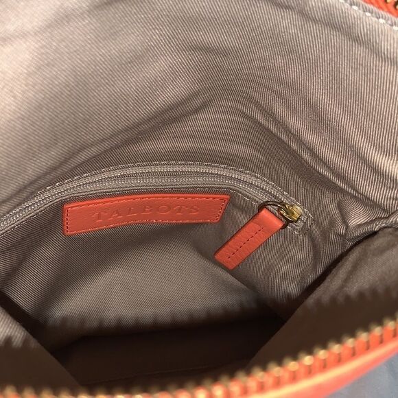 EUC TALBOTS Coral Wristlet - Picture 3 of 3